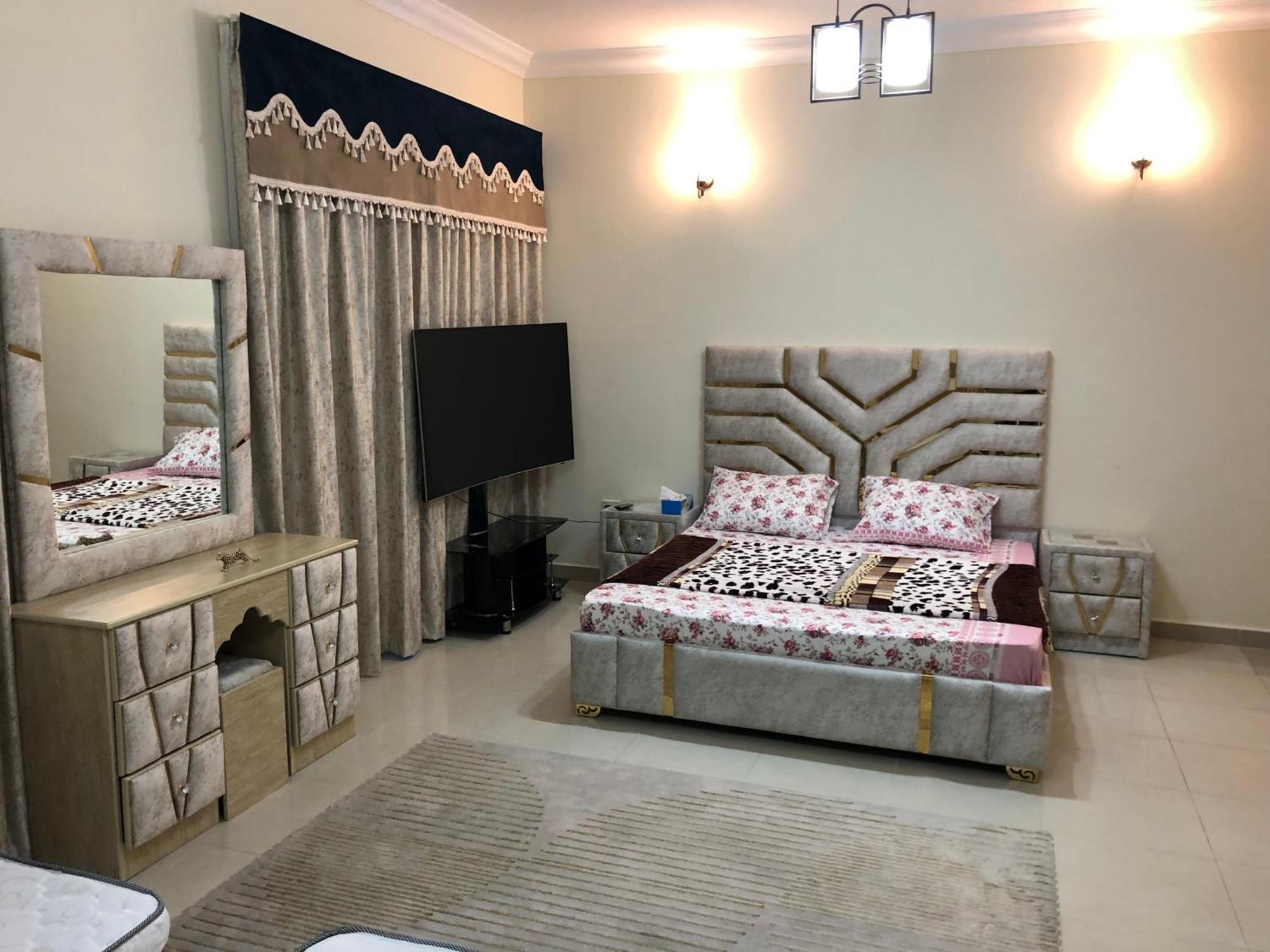 Accommodatie bij particulieren Private With Bathrooms In *